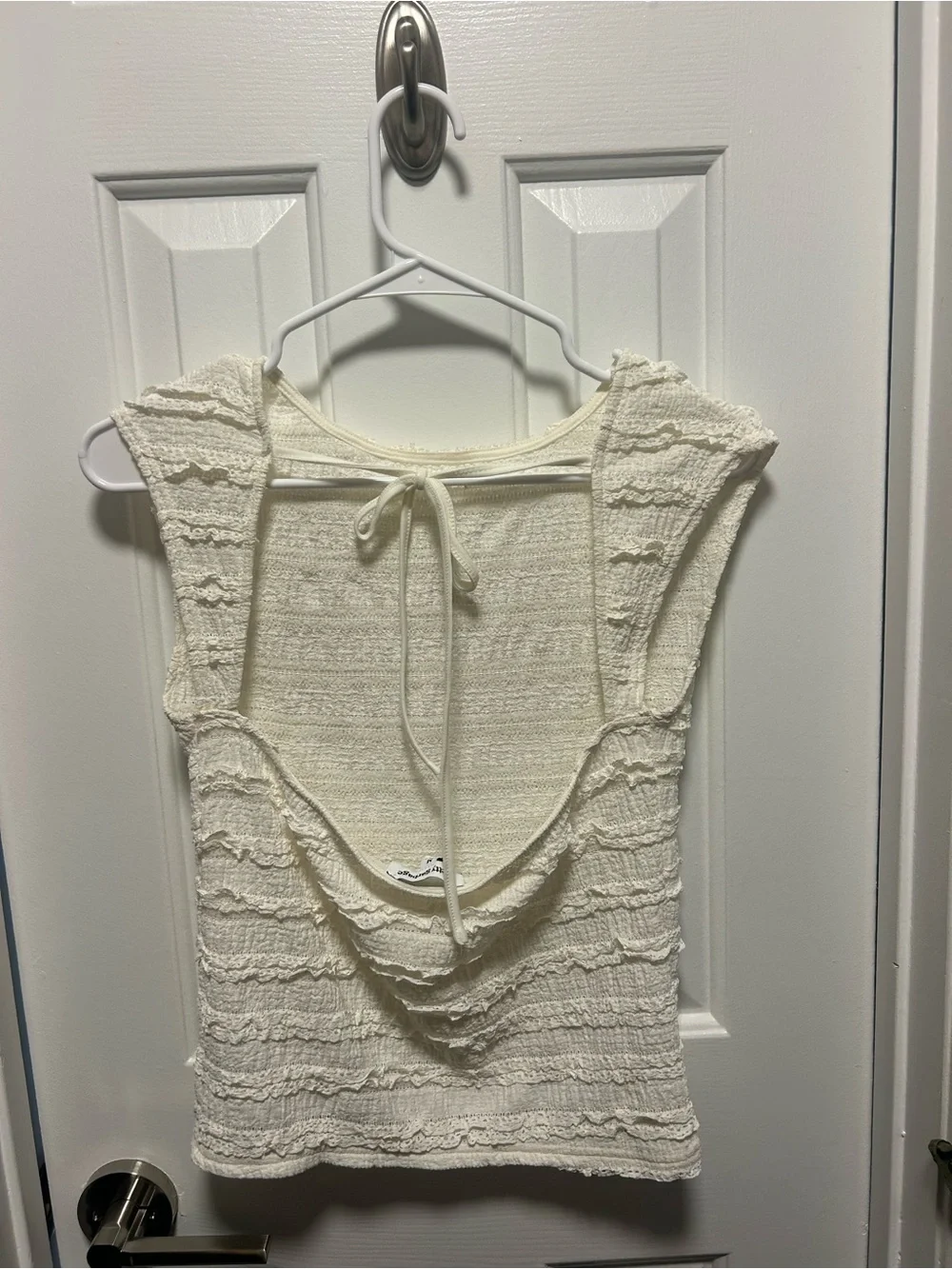 Women's Cream Ruffle Texture Blouse - Picture 2 of 3